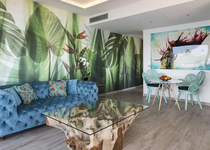 Ibiza Corso Hotel